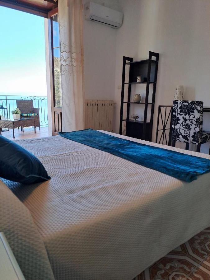Tao Charming Apartment Таормина Экстерьер фото